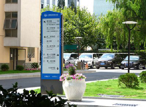 自贡哪些因素影响宣传栏的制作？